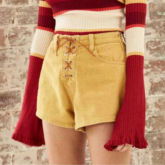 Somedays Lovin’ yellow corduroy tie front high waist shorts size 5 NWT - Picture 9 of 10